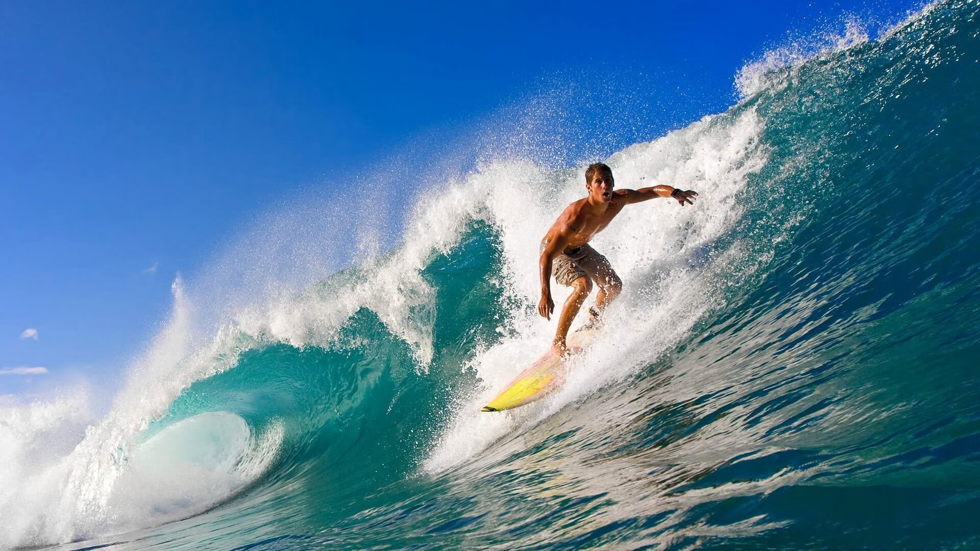 欧文赛后谦逊发言登热搜，利雅得新月爆冷曼城引发热议